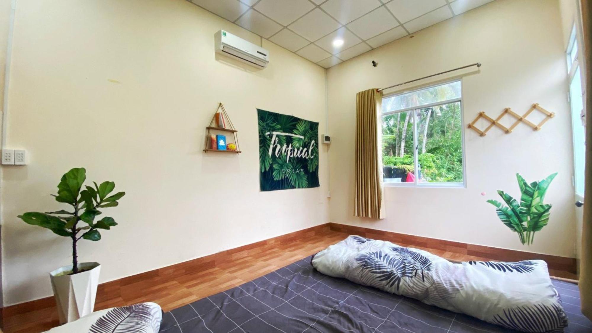 Hide Away Bungalows In Ben Tre City Екстериор снимка