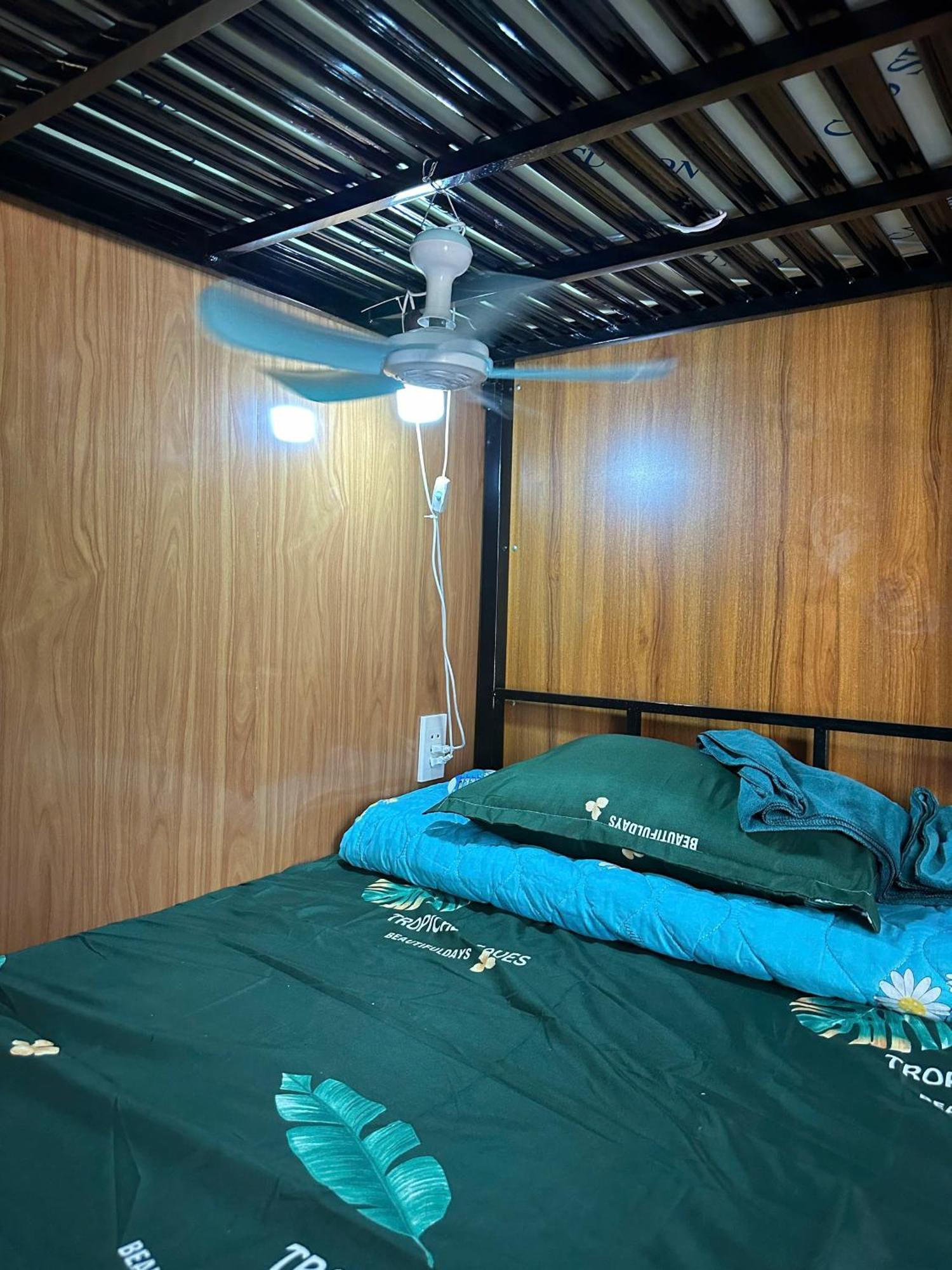 Hide Away Bungalows In Ben Tre City Екстериор снимка